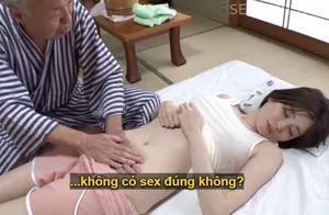 Bạn gái của con trai bị đau nhức nhờ bố ông chồng có nghề mát-xa massage và cái kết